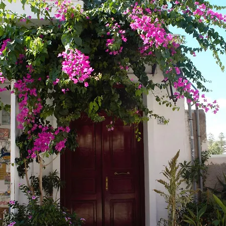 Hotel apartamentowy Marylee's Old Town Standard Adults Only 3*